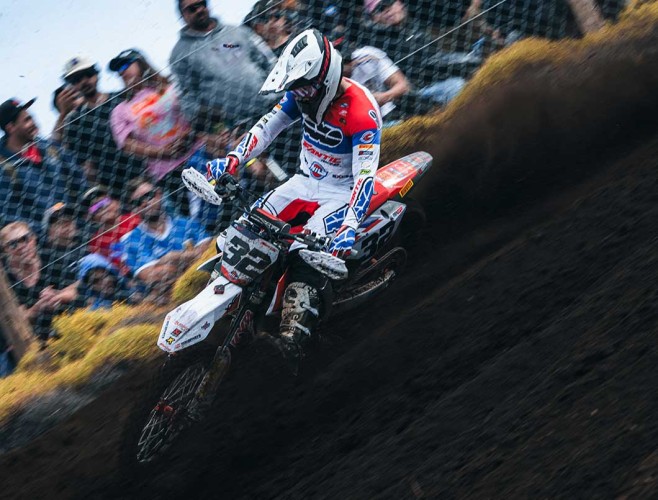Abbigliamento motocross AXO