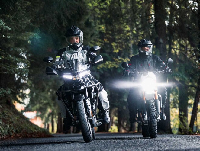 Abbigliamento moto stradale AXO